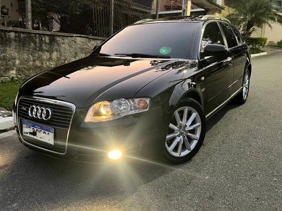 AUDI A4 1.8 AVANT 20V TURBO GASOLINA 4P MULTITRONIC